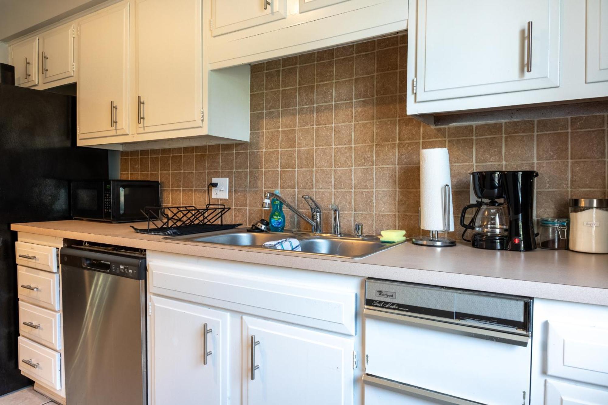 Willow Way: Cozy Retreat Форт Смит Екстериор снимка